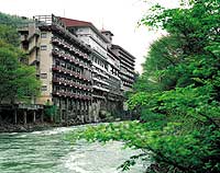 �G�[�X�i�s�a�F�����